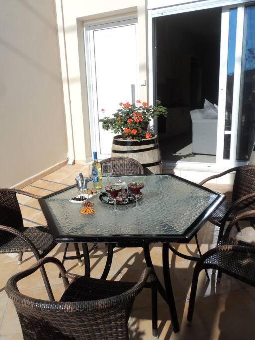The Getaway Apartment *